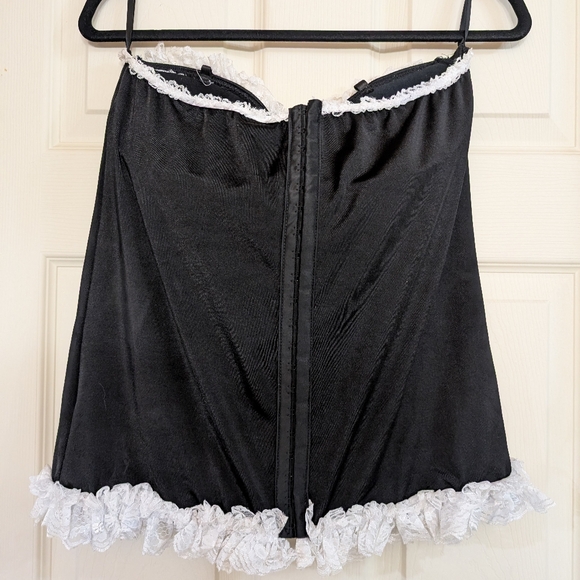 Coquette Corset Size 1X/2X - Picture 4 of 15